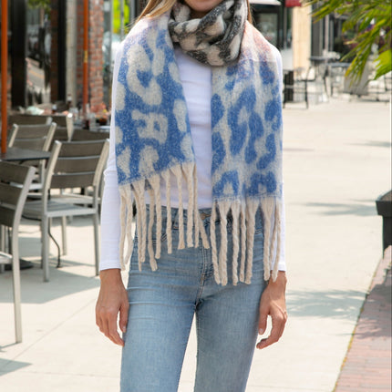 Leopard Print Scarf with Ombre Gradient & Fringed Tassels – Oversized Acrylic Shawl for Women