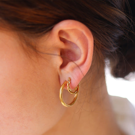 Gold Twisted Hoop Earrings – Elegant Gold-Plated Stainless Steel Hoops for Women – Hypoallergenic, Lightweight, and Versatile Fashion Jewelry