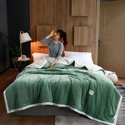 Cozy Sherpa Fleece Blanket – Soft, Warm & Luxurious Throw for Bed & Sofa