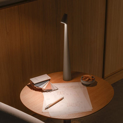 Modern LED Candle-Style Table Lamp – Dimmable & Wireless | Elegant Ambient Lighting