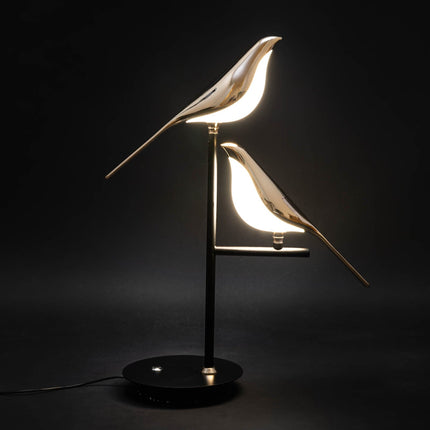 Modern Bird-Shaped LED Desk Lamp – Elegant Gold Table Light for Bedroom, Office & Home Décor