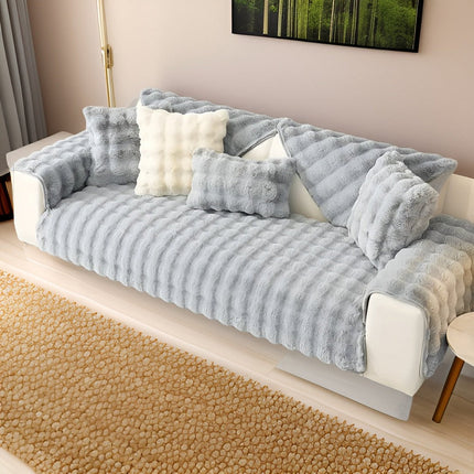 Luxury Plush Sofa Cover – Thick Velvet Furniture Protector for Dogs & Cats – Machine Washable, Anti-Slip, Pet-Friendly Couch Slipcover