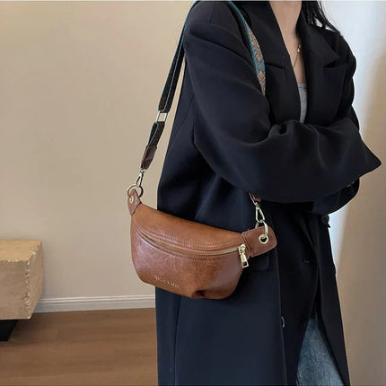Luxurious Leather Crossbody Belt Bag – Versatile Waist & Shoulder Bag with Wide Strap