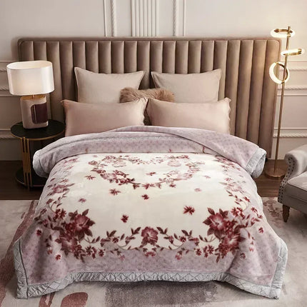 Luxury Floral Fleece Throw Blanket – Ultra Soft & Warm Winter Decor
