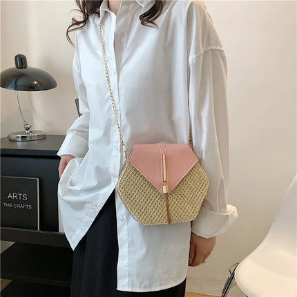 Women's Straw Shoulder Bag with Leather Accents – Lightweight & Elegant Summer Handbag