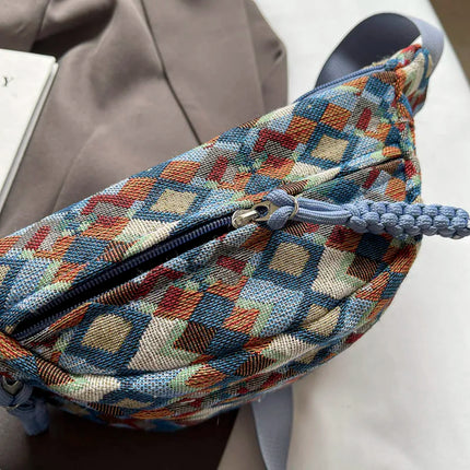 Geometric Crossbody Banana Bag – Stylish Fanny Pack with Adjustable Strap & Zipper Closure