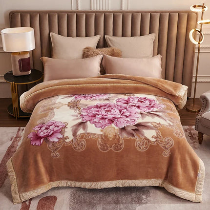 Luxury Floral Fleece Throw Blanket – Ultra Soft & Warm Winter Decor