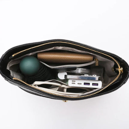 Stylish Women's Shoulder Bag with Wide Strap – Versatile Crossbody Purse with Spacious Compartments