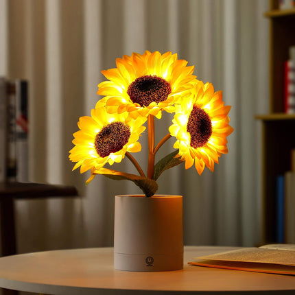 Sunflower LED Table Lamp – Warm Ambient Lighting & Cozy Home Décor Accent