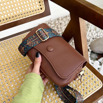 Vegan Leather Crossbody Bag for Women – Adjustable Strap – Chic & Practical Design