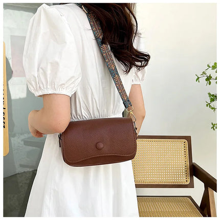 Vegan Leather Crossbody Bag for Women – Adjustable Strap – Chic & Practical Design