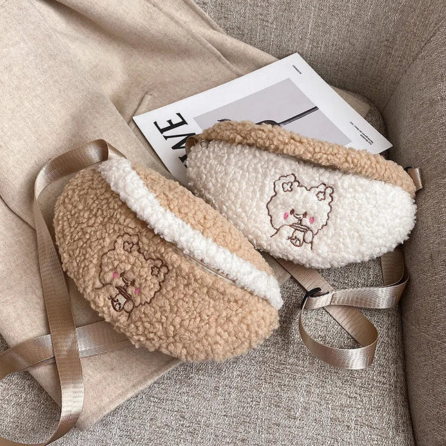 Woven Rattan Crossbody Bag with Brown Leather Accents – Stylish & Lightweight Summer Accessory