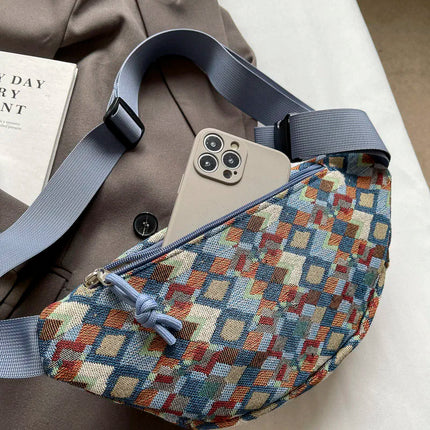 Geometric Crossbody Banana Bag – Stylish Fanny Pack with Adjustable Strap & Zipper Closure