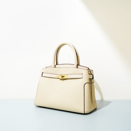 Elegant Vegan Handbag with Gold Lock – Luxury Chic Evening & Work Tote