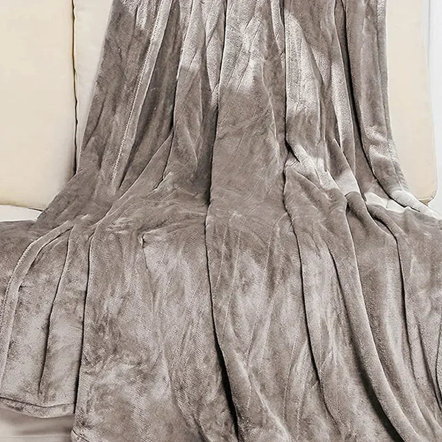 Extra-Large Electric Blanket for Two – Soft Fleece Heated Throw with Adjustable Heat Settings, Energy-Efficient, CE Certified, 70.8” x 82.7”