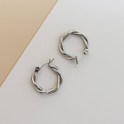 Gold Twisted Hoop Earrings – Elegant Gold-Plated Stainless Steel Hoops for Women – Hypoallergenic, Lightweight, and Versatile Fashion Jewelry