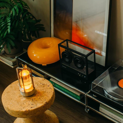 Vintage LED Table Lamp – Rechargeable, Dimmable Retro Design with Warm White Light