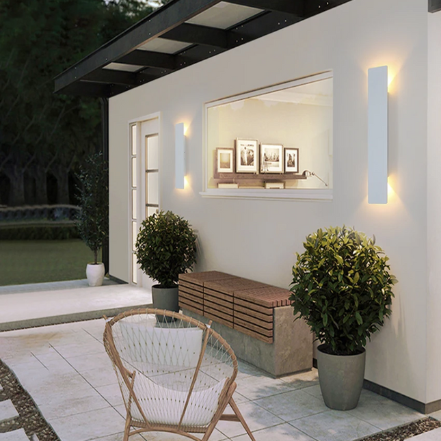 Outdoor LED Wall Light IP65 – Weatherproof Garden & Patio Wall Lamp, Modern Aluminum Design