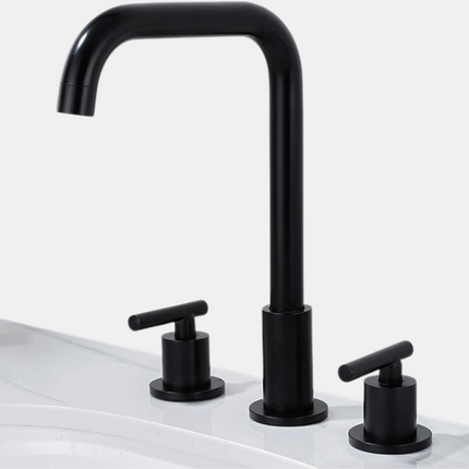Elegant 3-Hole Bathroom Faucet – Modern Luxury Design for Stylish Interiors