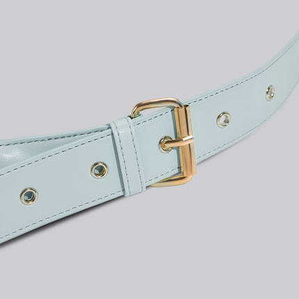 Black Shoulder Bag – Minimalist & Spacious Vegan Leather Design