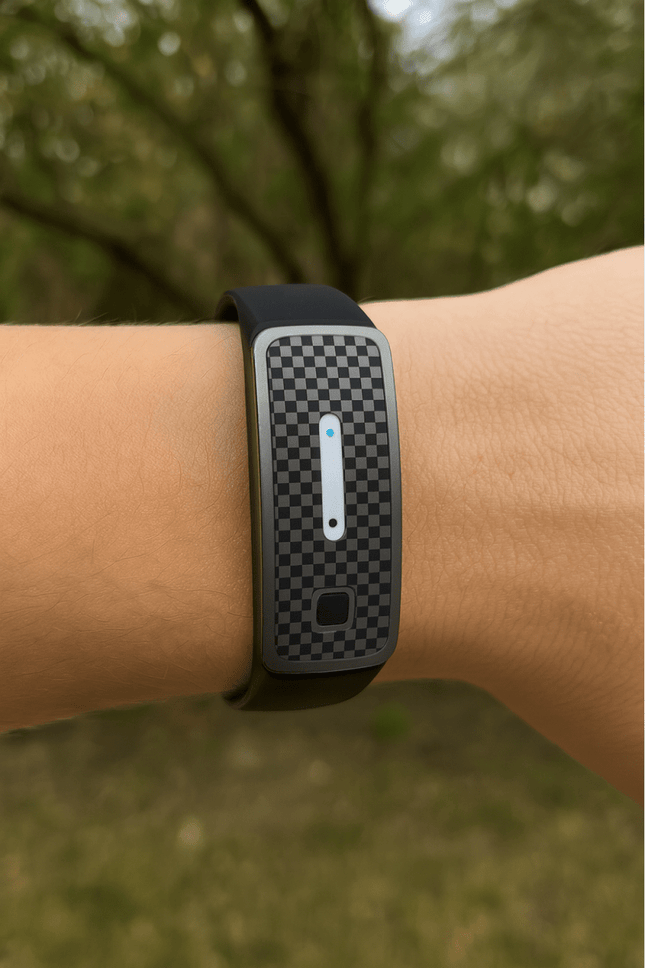 Ultrasonic Mosquito Repellent Bracelet – Chemical-Free, Adjustable, Waterproof Wristband for Kids & Adults