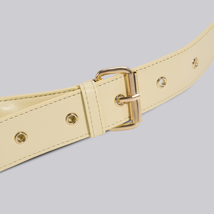 Black Shoulder Bag – Minimalist & Spacious Vegan Leather Design