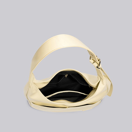 Black Shoulder Bag – Minimalist & Spacious Vegan Leather Design