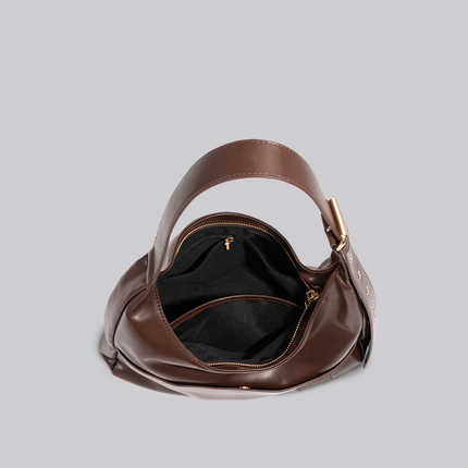 Black Shoulder Bag – Minimalist & Spacious Vegan Leather Design