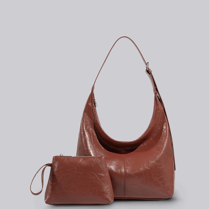 Black Shoulder Bag – Minimalist Design with Spacious Storage