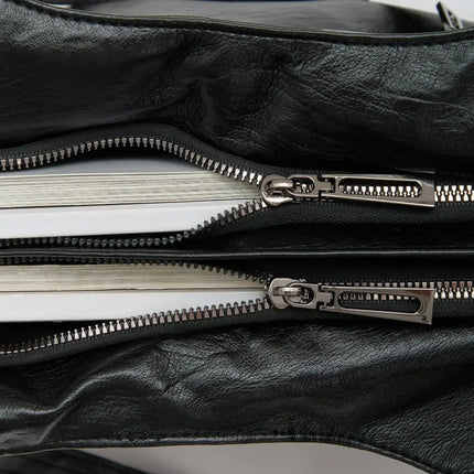 Women's Leather Hobo Bag – Spacious Shoulder Tote with Premium Finish