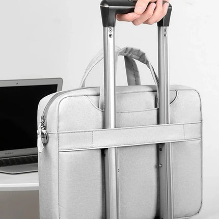 Lightweight 17-Inch Gaming Laptop Bag – Ultimate Protection & Comfort for Gamers