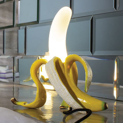 Playful Banana-Shaped Table Lamp with Gold Finish – Unique Modern Home Accent Light