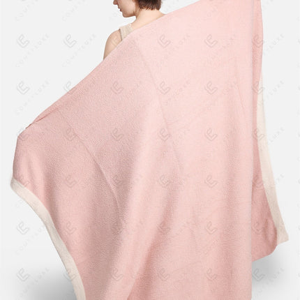 Soft Fleece Throw Blanket Plush Cozy Plaid for Couch, Bed or Living Room Decor