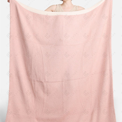 Soft Fleece Throw Blanket Plush Cozy Plaid for Couch, Bed or Living Room Decor