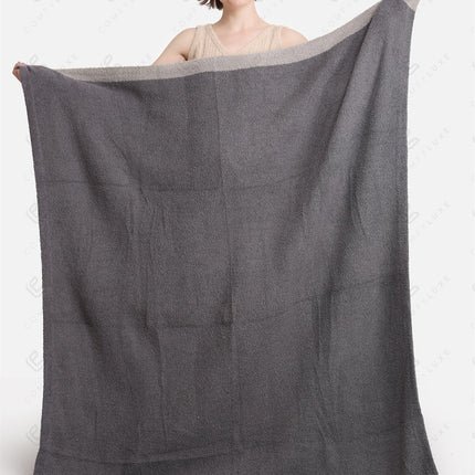 Soft Fleece Throw Blanket Plush Cozy Plaid for Couch, Bed or Living Room Decor