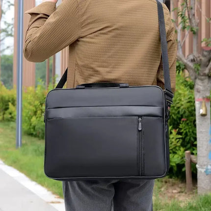 Water-Resistant 15.6" Laptop Sleeve – Slim, Shockproof, and Lightweight Black Case for HP, Dell, Lenovo, and Asus Laptops