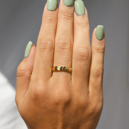 Minimalist Gold Disc Ring – Stackable Dainty Gold Ring for Women