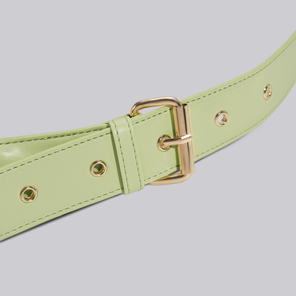 Black Shoulder Bag – Minimalist & Spacious Vegan Leather Design