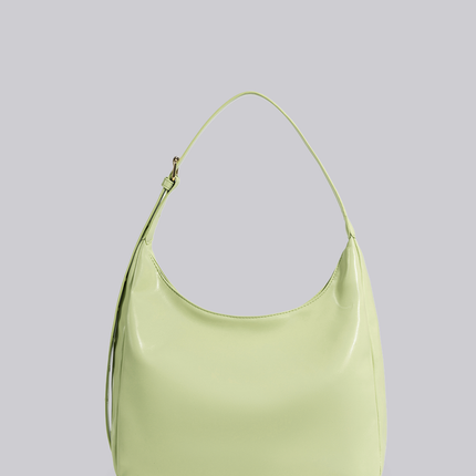 Black Shoulder Bag – Minimalist & Spacious Vegan Leather Design