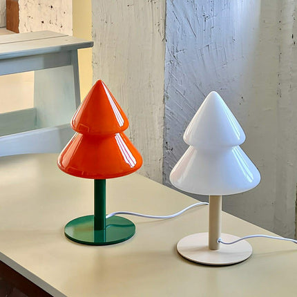 Modern LED Christmas Tree Table Lamp – 3 Light Modes, USB & Plug-In, Illuminates up to 108 ft²