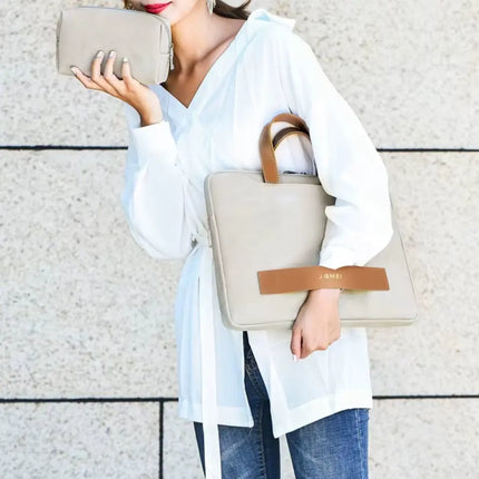 Stylish 17-Inch Women's Laptop Bag – Waterproof, Spacious & Professional