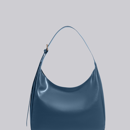 Black Shoulder Bag – Minimalist & Spacious Vegan Leather Design