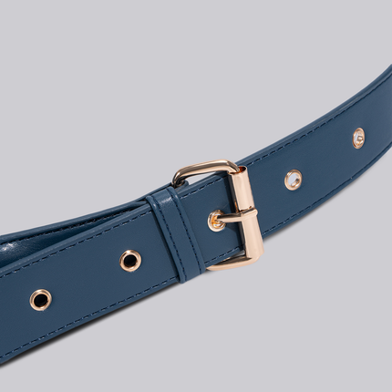 Black Shoulder Bag – Minimalist & Spacious Vegan Leather Design