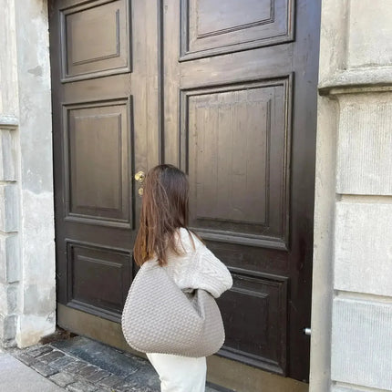 Handwoven Shoulder Bag – Stylish, Versatile & Trendy