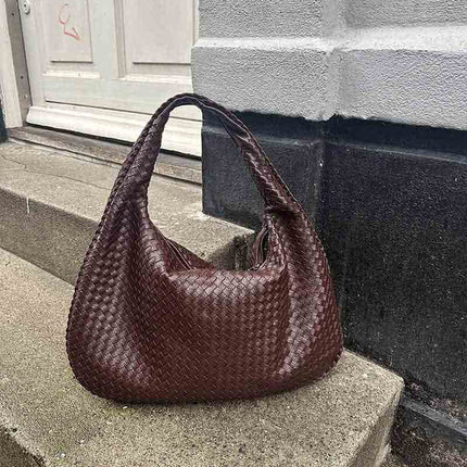 Handwoven Shoulder Bag – Stylish, Versatile & Trendy