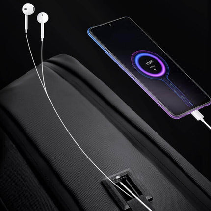 Luxe Anti-Theft 15.6" Laptop Backpack – Waterproof, USB Charging Port, Business & Travel Ready – Black