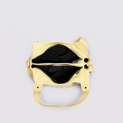 Black Leather Shoulder Bag with Side Pockets – Spacious & Elegant Women’s Leather Handbag